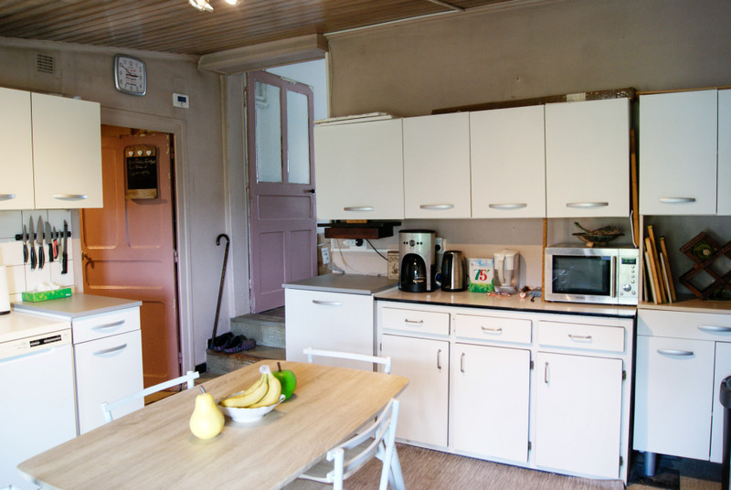 French property for sale in Beugnon-Thireuil, Deux-Sèvres - &#8364;256,800 - photo 6