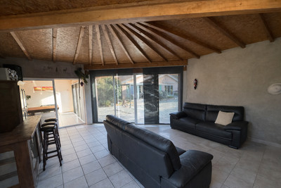 French property for sale in Saint-Genis-Laval, Rhône - €1,236,000 - photo 7