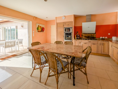 French property for sale in Carcassonne, Aude - €798,000 - photo 3