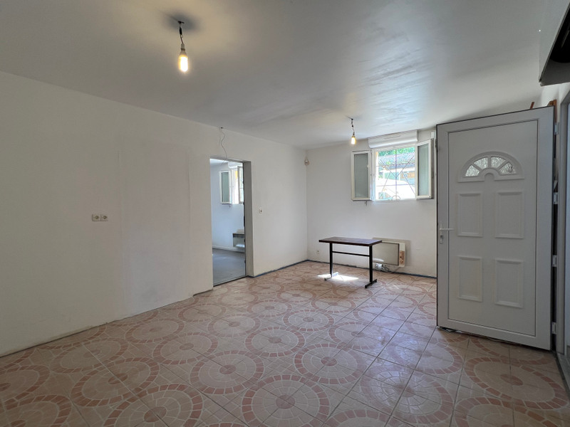 French property for sale in Le Luc, Var - €498,000 - photo 6