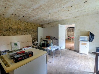 French property for sale in Bussière-Galant, Haute-Vienne - €205,200 - photo 5