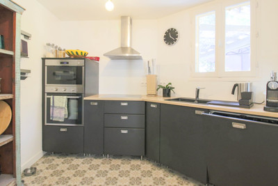 French property for sale in Roussillon, Vaucluse - €499,000 - photo 4