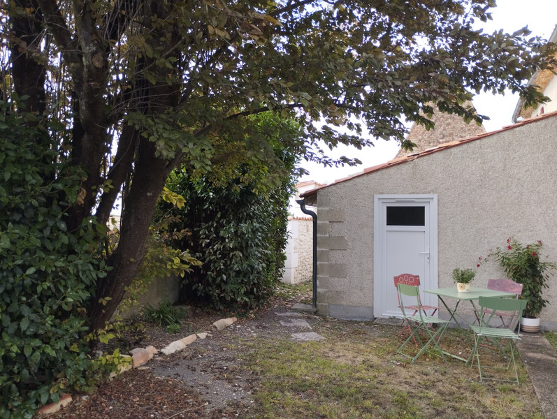 French property for sale in Condéon, Charente - €530,000 - photo 7