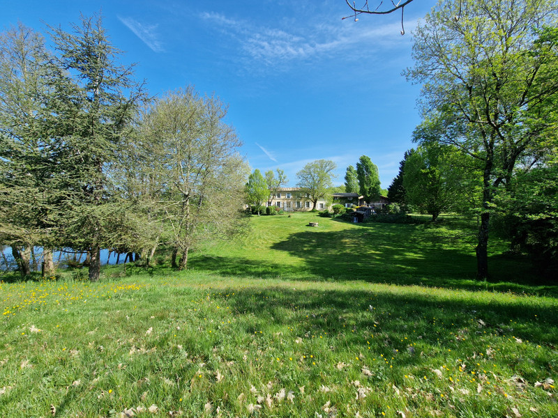 French property for sale in Saint-André-de-Cubzac, Gironde - €845,000 - photo 7
