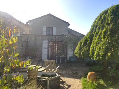French property for sale in Villebois-Lavalette, Charente - €264,000 - photo 1