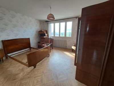 French property for sale in Luzy, Nièvre - €120,000 - photo 2