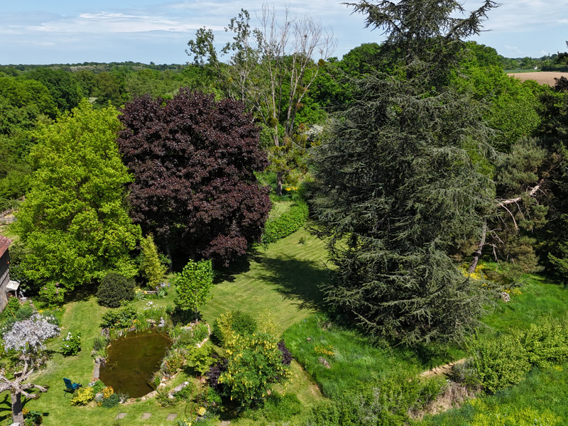 French property for sale in Feusines, Indre - €235,400 - photo 8