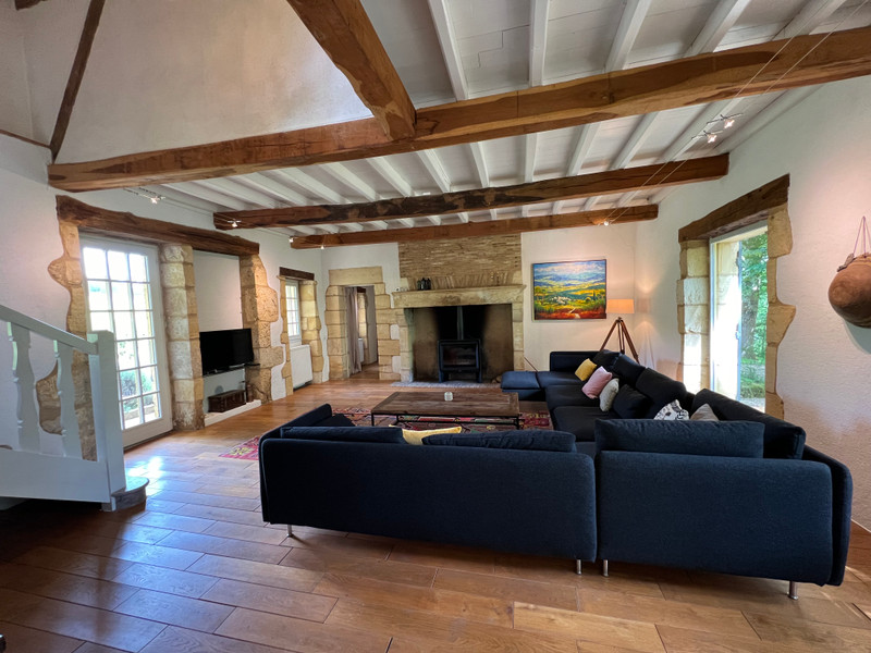 French property for sale in Bayac, Dordogne - €569,100 - photo 2
