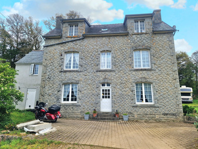 Maison à vendre à Bolazec, Finistère, Bretagne, avec Leggett Immobilier