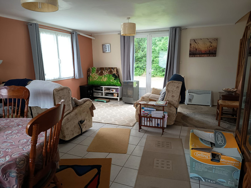 French property for sale in Plouyé, Finistère - €147,150 - photo 4
