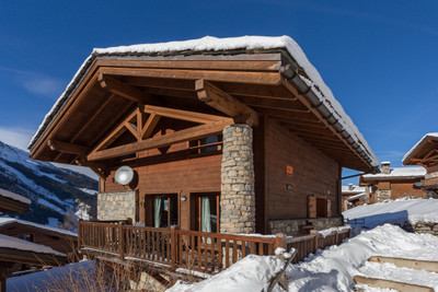 Chalet à vendre à Sainte-Foy-Tarentaise, Savoie, Rhône-Alpes, avec Leggett Immobilier
