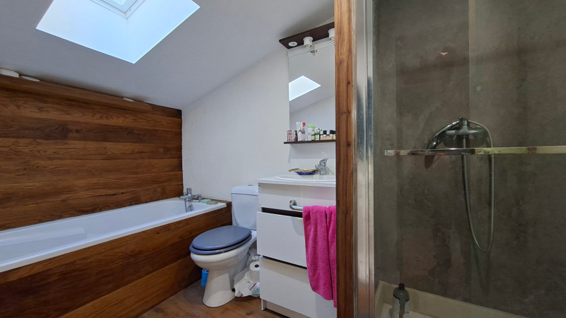 French property for sale in Luxé, Charente - €199,980 - photo 8