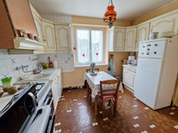 Maison à vendre à Aubusson, Creuse - 193.320 € - photo 6
