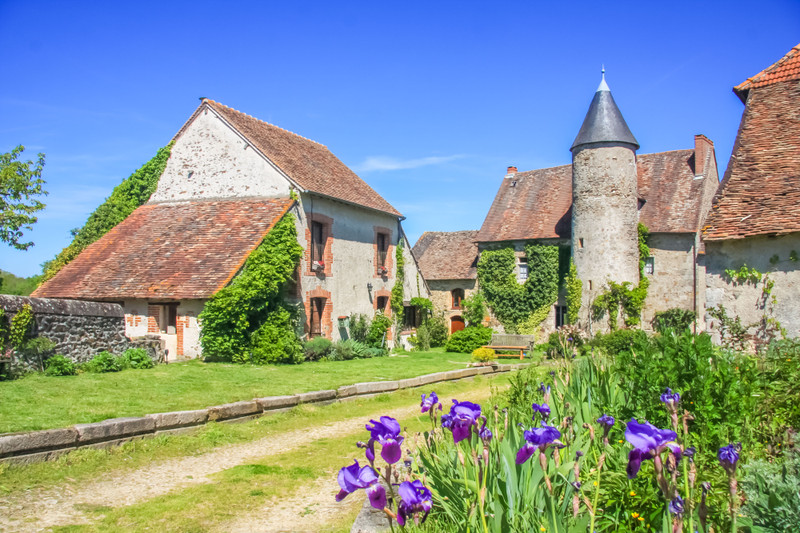 chateau à vendre à Poitou-Charentes (Nouvelle Aquitaine)