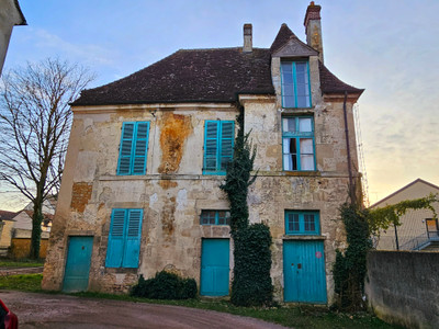 Maison à vendre à Argentan, Orne, Basse-Normandie, avec Leggett Immobilier