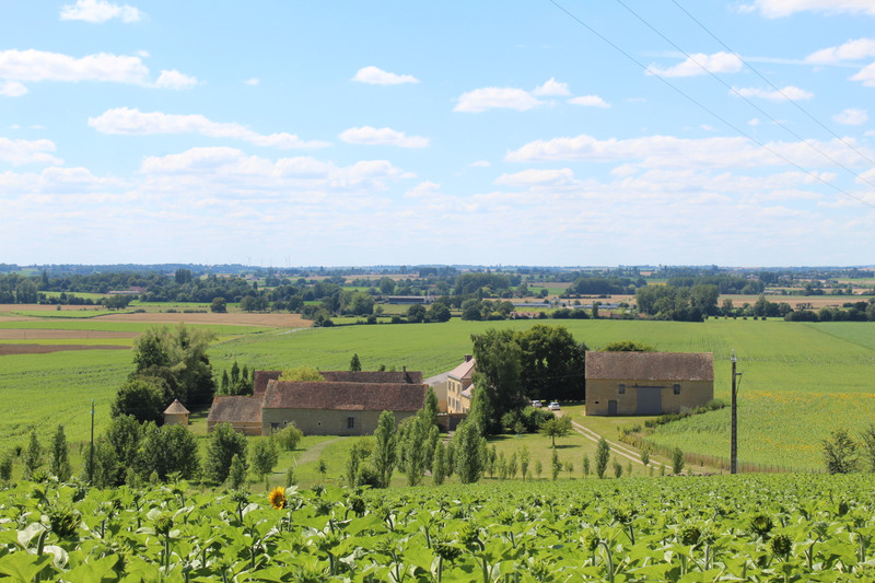 French property for sale in Saint-Cosme-en-Vairais, Sarthe - &#8364;840,000 - photo 2