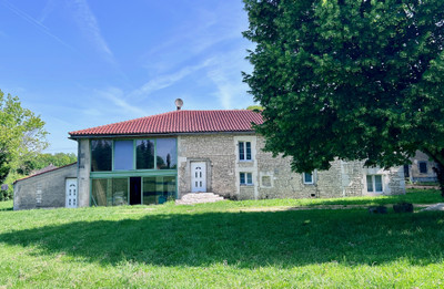 Maison à vendre à Foussignac, Charente, Poitou-Charentes, avec Leggett Immobilier