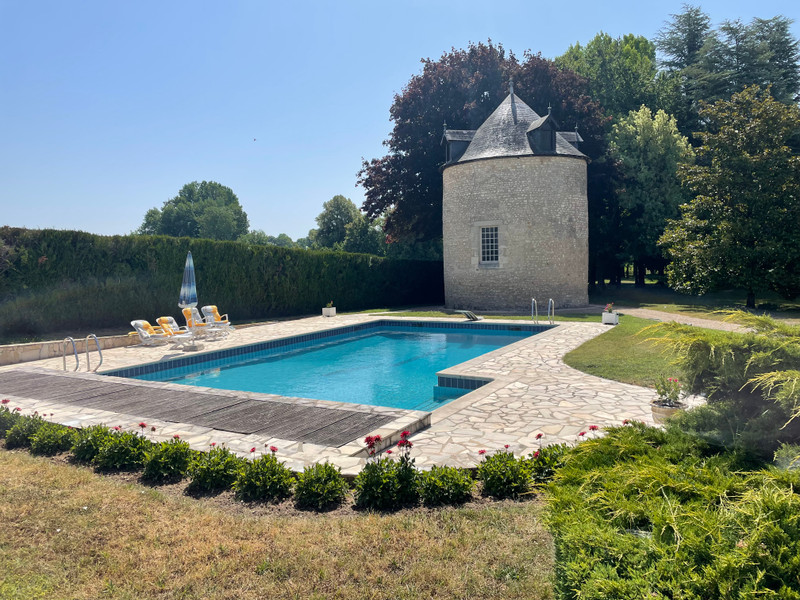 French property for sale in Saint-Aoustrille, Indre - €495,000 - photo 1