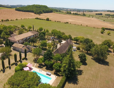 Dordogne - Magnificent country estate 12 minutes from Bergerac airport.