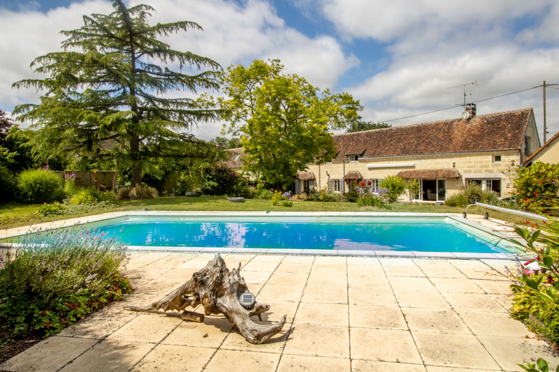 French property for sale in Montoire-sur-le-Loir, Loir-et-Cher - €361,700 - photo 1
