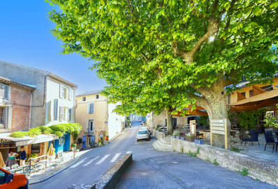 French property for sale in Bonnieux, Vaucluse - €130,000 - photo 9