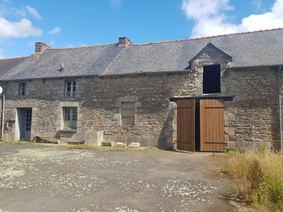 Grange à vendre à Le Mené, Côtes-d'Armor, Bretagne, avec Leggett Immobilier