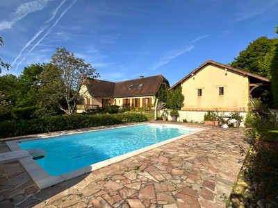 Maison à vendre à Clermont-d'Excideuil, Dordogne, Aquitaine, avec Leggett Immobilier