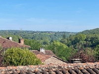 Maison à vendre à Confolens, Charente - 110.000 € - photo 10