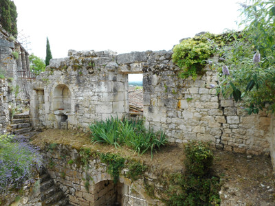 French property for sale in Thénac, Dordogne - €170,000 - photo 2