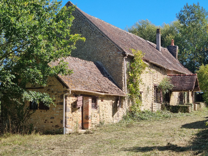 House in Assé-le-Riboul - Sarthe - Collection of stone buildings to ...