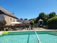 Maison à vendre à La Grée-Saint-Laurent, Morbihan - 470.000 € - photo 1