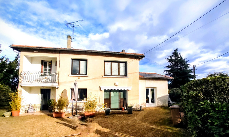 Maison à vendre à Casteljaloux, Lot-et-Garonne - 210 000 € - photo 1