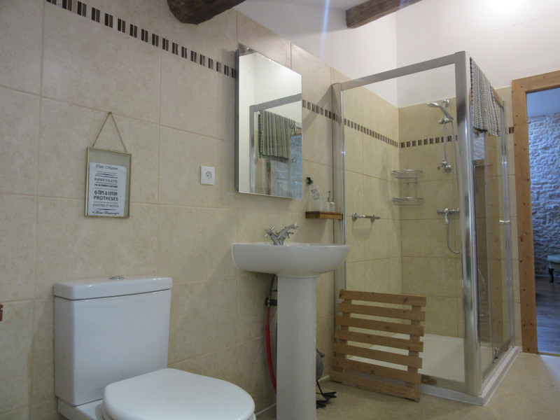 French property for sale in Rom, Deux-Sèvres - &#8364;159,995 - photo 6