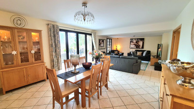 French property for sale in Gorron, Mayenne - €525,000 - photo 11