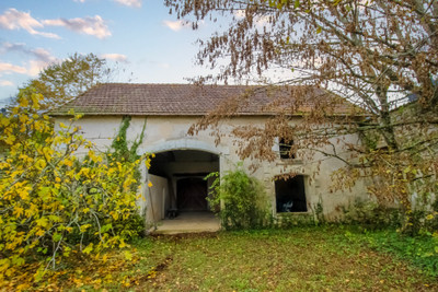 French property for sale in Bossay-sur-Claise, Indre-et-Loire - €107,000 - photo 9