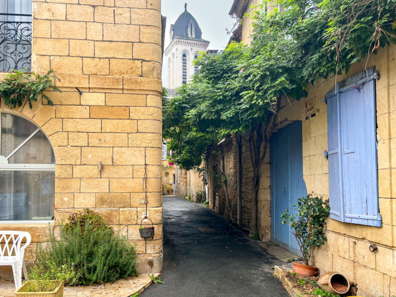 French property for sale in Montignac, Dordogne - €339,900 - photo 9