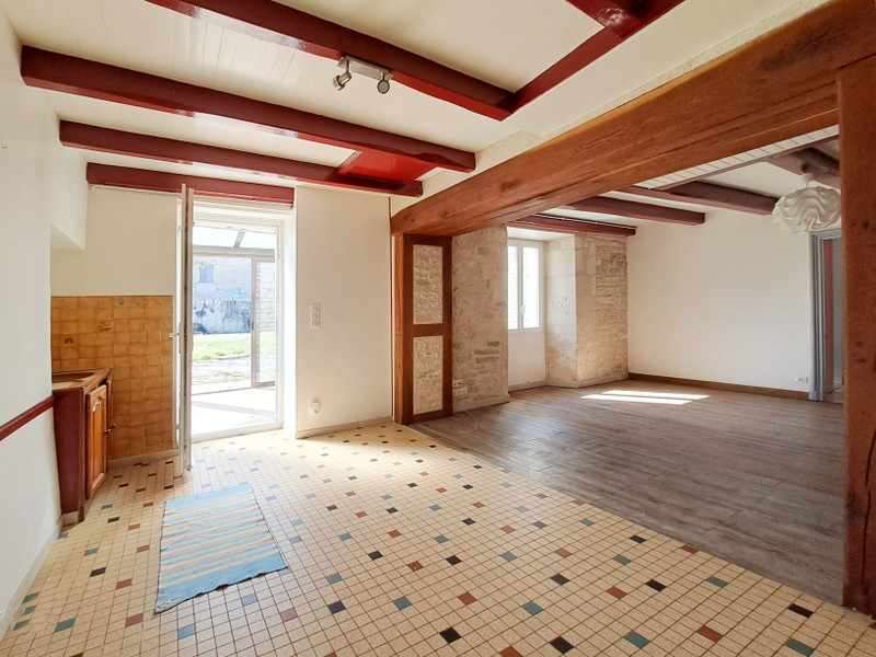 French property for sale in Fontaine-Chalendray, Charente-Maritime - €99,000 - photo 3