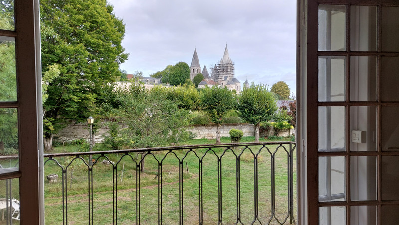 French property for sale in Loches, Indre-et-Loire - €485,000 - photo 0
