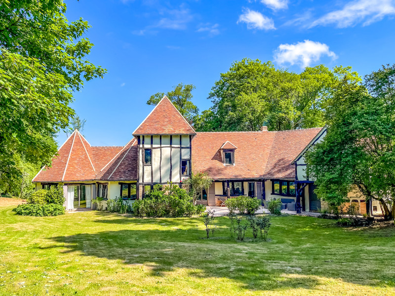 house for sale in Paris-Ile-de-France