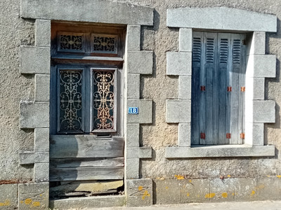 French property for sale in Coulonges-Thouarsais, Deux-Sèvres - €88,888 - photo 2