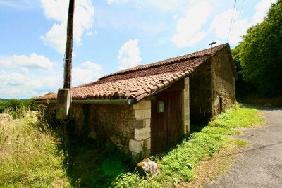 French property for sale in Écuras, Charente - €26,000 - photo 8