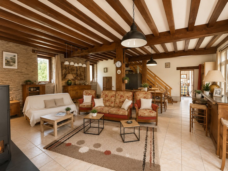 French property for sale in Ploërmel, Morbihan - €685,000 - photo 9