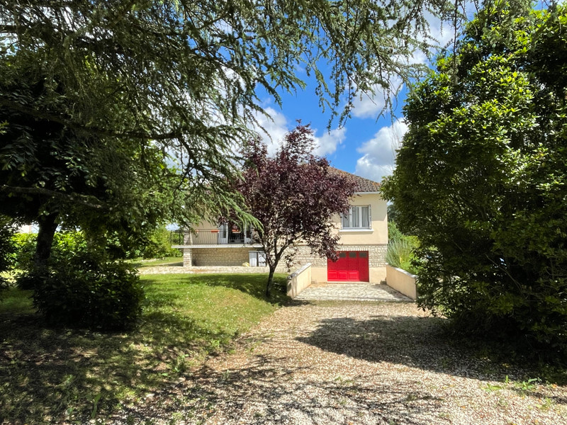 French property for sale in Fouqueure, Charente - €167,400 - photo 12