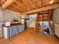 Maison à vendre à Aubeterre-sur-Dronne, Charente - 362.000 € - photo 11