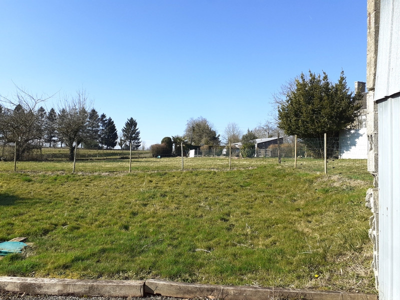 French property for sale in Landivy, Mayenne - €124,260 - photo 3