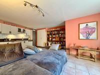 Propriété à vendre à Estoher, Pyrénées-Orientales - 225 000 € - photo n°4