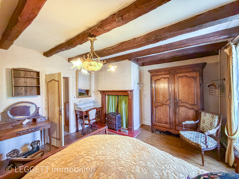 French property for sale in Pinsac, Lot - €288,000 - photo 7