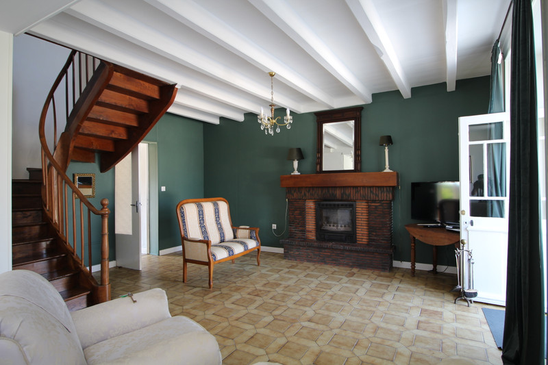 French property for sale in Paillé, Charente-Maritime - €270,600 - photo 14