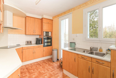 French property for sale in Le Tallud, Deux-Sèvres - €191,700 - photo 2