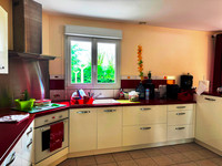 Maison à vendre à Saint-Calais-du-Désert, Mayenne - 209.677 € - photo 3